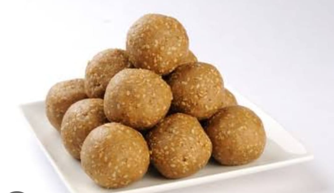 Bellam Nuvvula Laddu / Sesame Laddu / Till Laddu