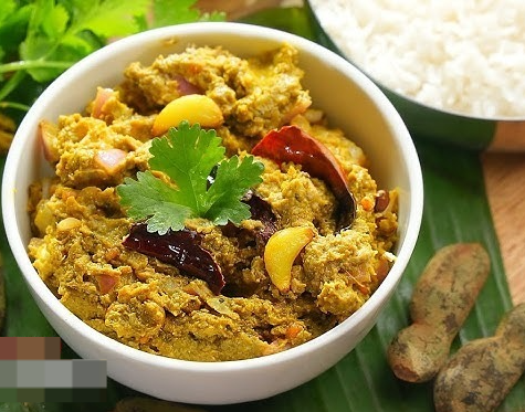 Chinthakaya Pickle Pachadi (Raw Tamarind Pickle)